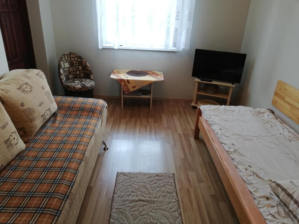Miwa - Pokoje Do Wynajecia Mikołajki Exteriör bild