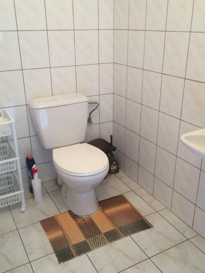 Miwa - Pokoje Do Wynajecia Mikołajki Exteriör bild